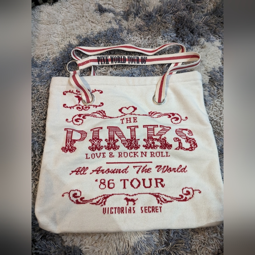 Pink! Vintage knit tote. Nwot